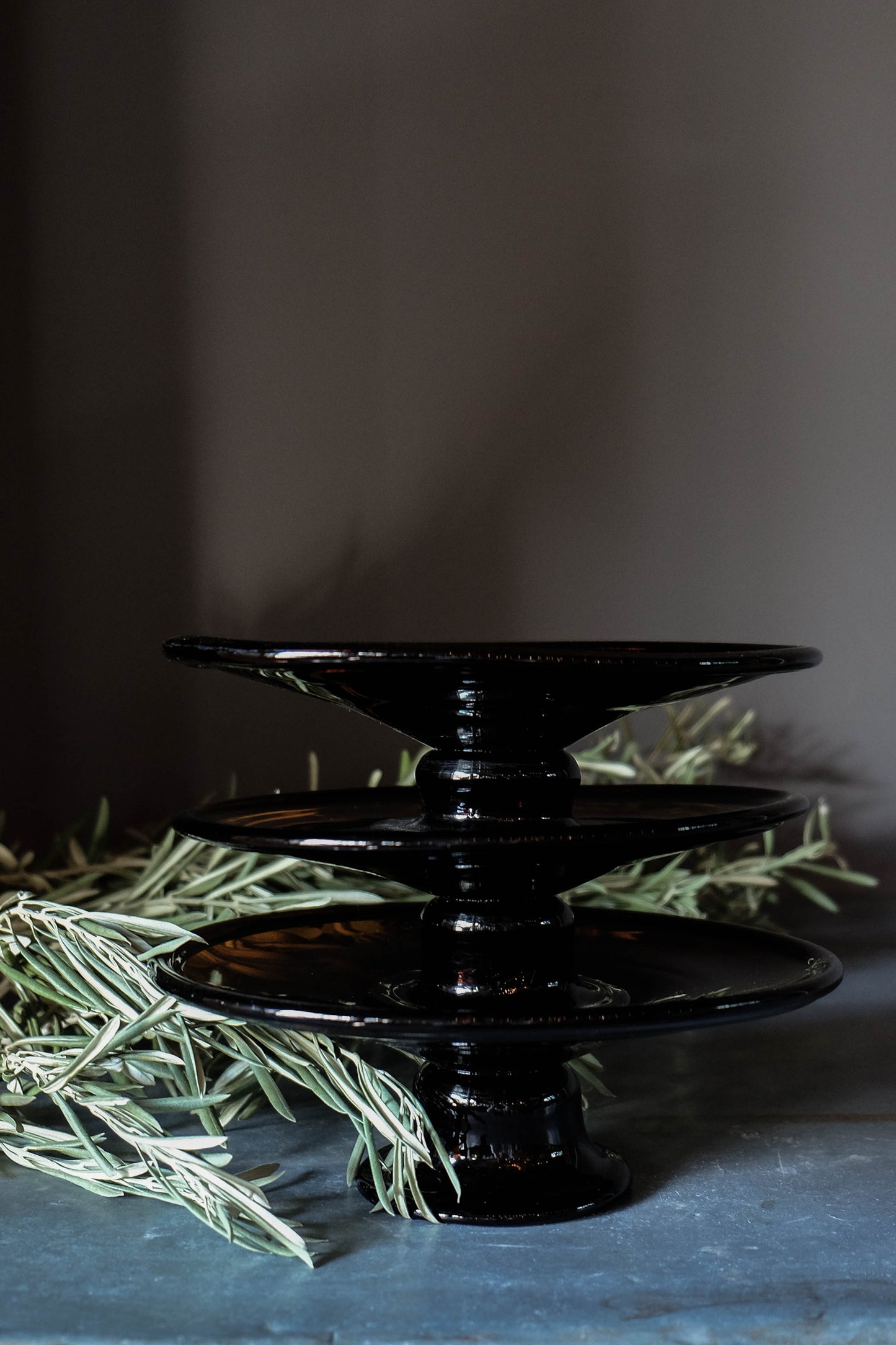 Opera Parisian Blown Glass Cake Stand